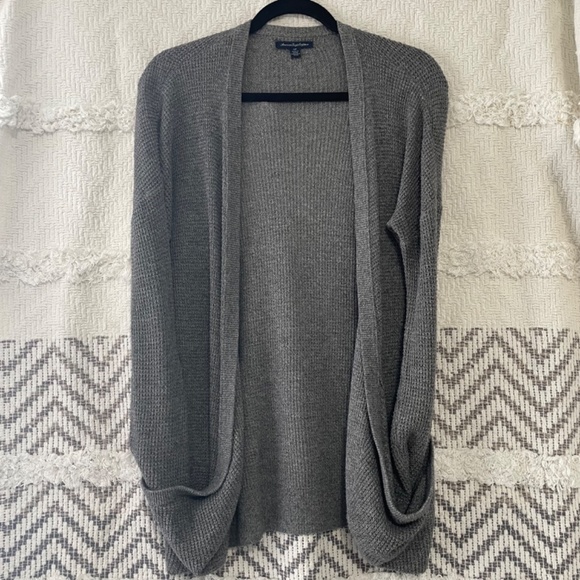 American Eagle Size Small Grey Waffle Knit Cardigan - Picture 2 of 5